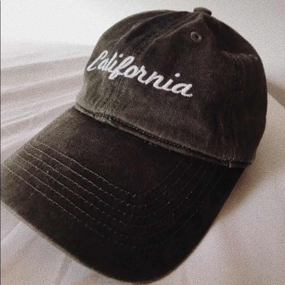Brandy Melville “California” Hat
